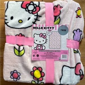 Hello Kitty Pink Plush Blanket